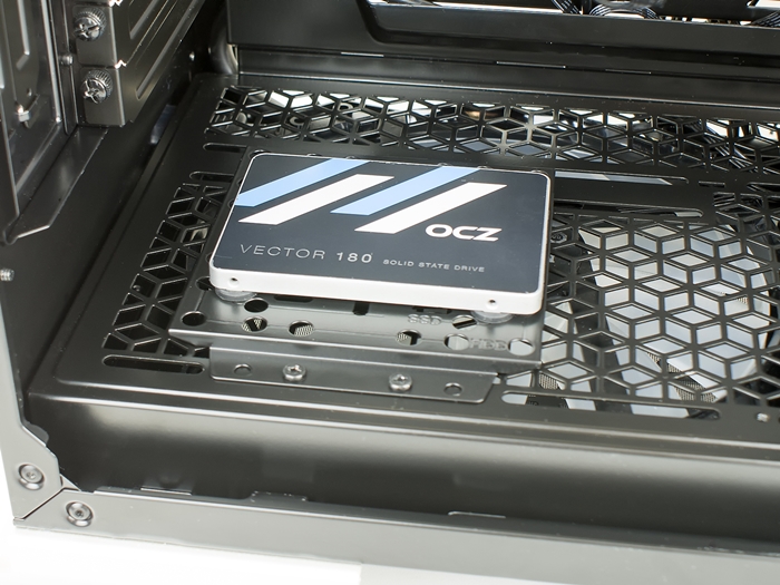 Cooler Master MasterCase SL600M 25k