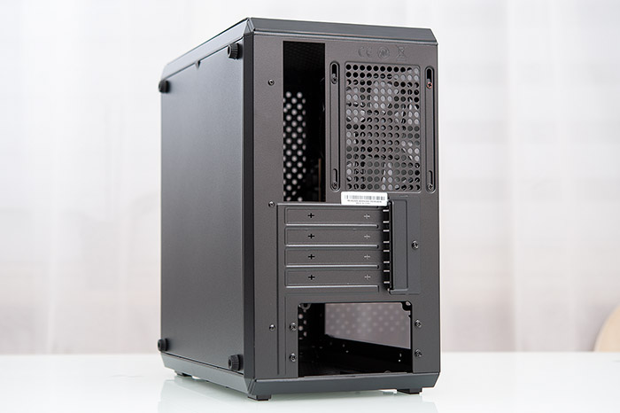 Cooler Master Masterbox Q300L 10k