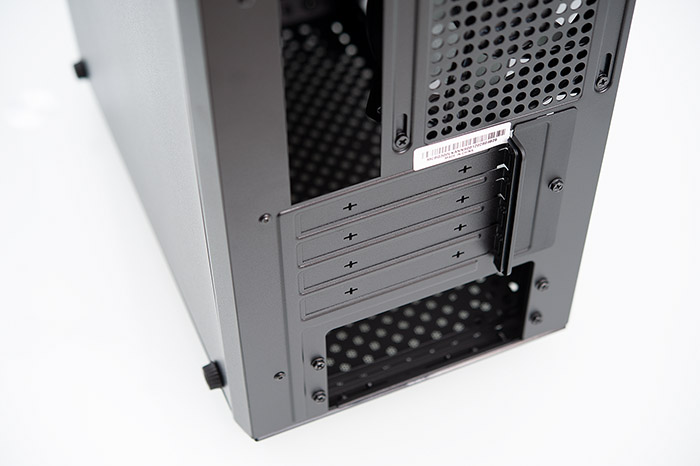 Cooler Master Masterbox Q300L 11k