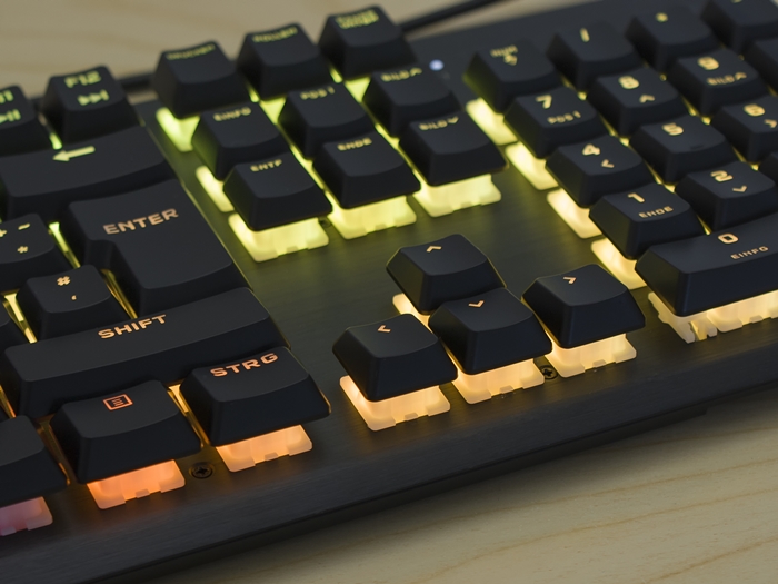 Corsair K60 RGB Pro 17k
