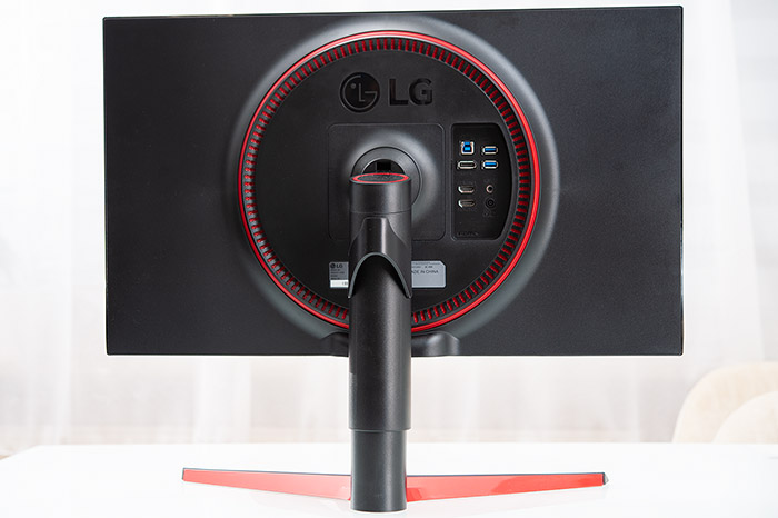 LG 27GN750 5k