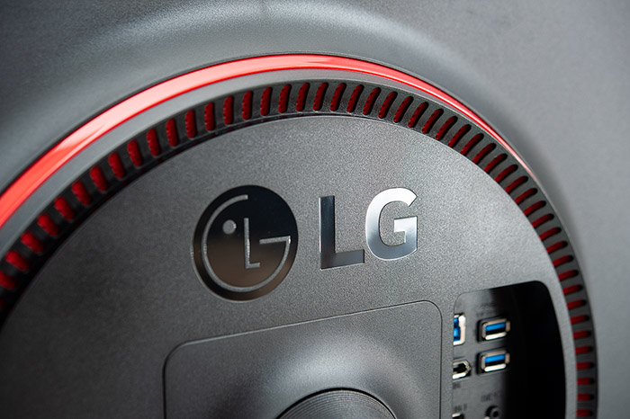 LG 27GN750 8k