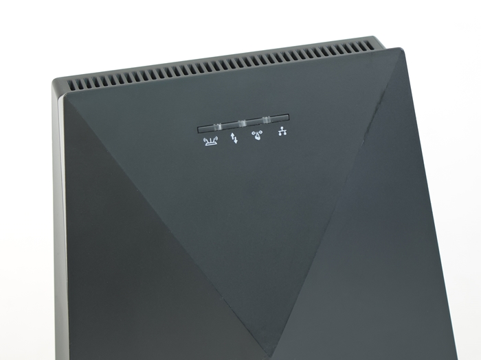 Netgear Nighthawk XRM570 7k