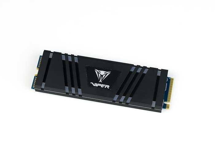 Patriot Viper VPR100 RGB 1TB 2k