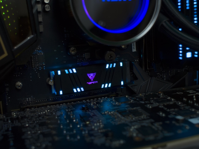 Viper VPR100 RGB 1TB 22k