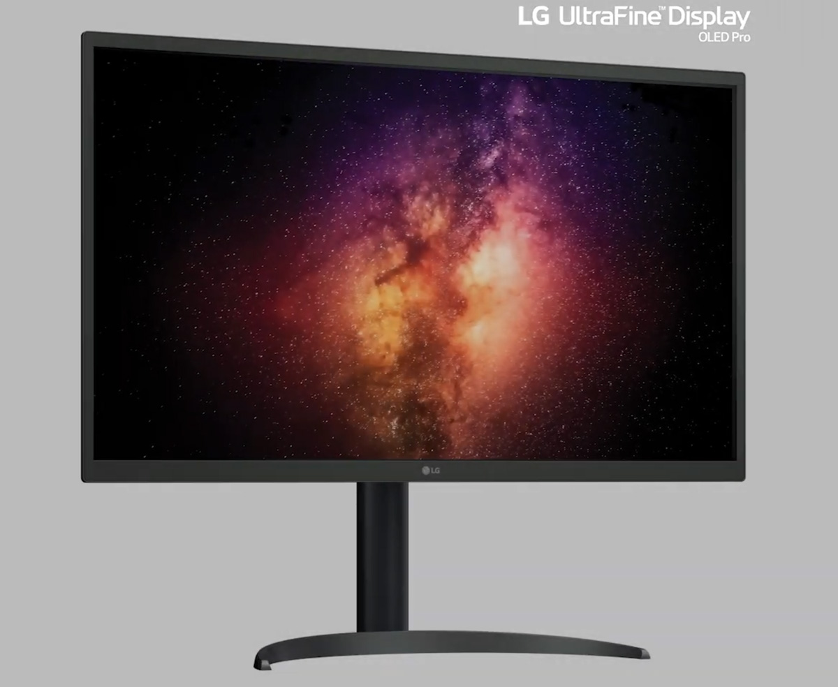 LG UltraFine 32EP950 OLED Monitor 01