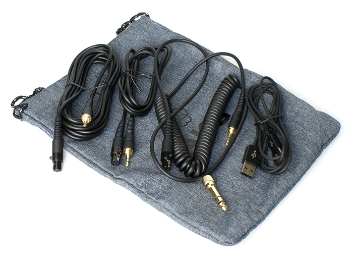 AKG K371 BT 2k