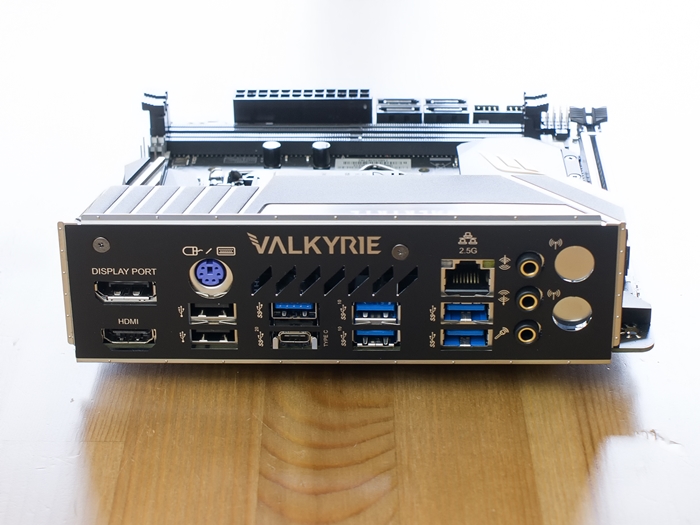 Biostar Z590I Valkyrie 13k