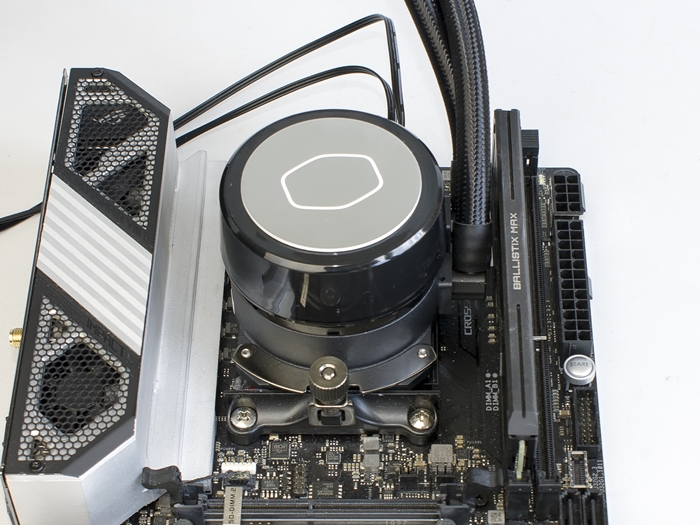 Cooler Master MasterLiquid ML240 Illusion 14k