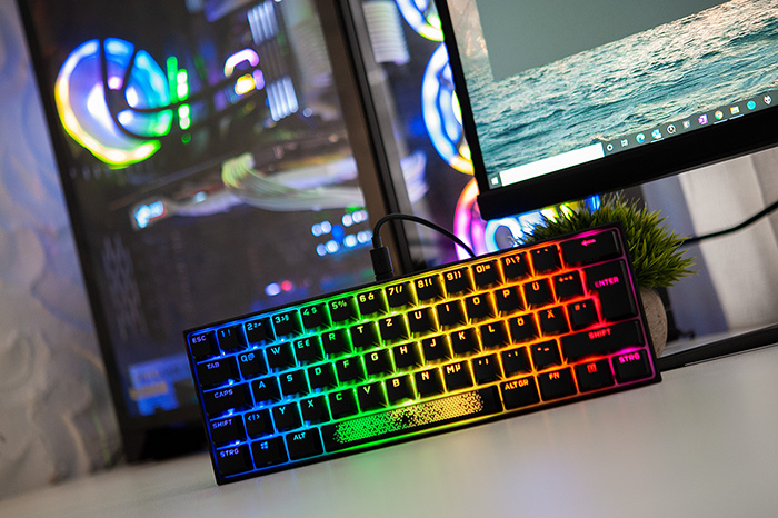 Corsair K65 RGB Mini 9k