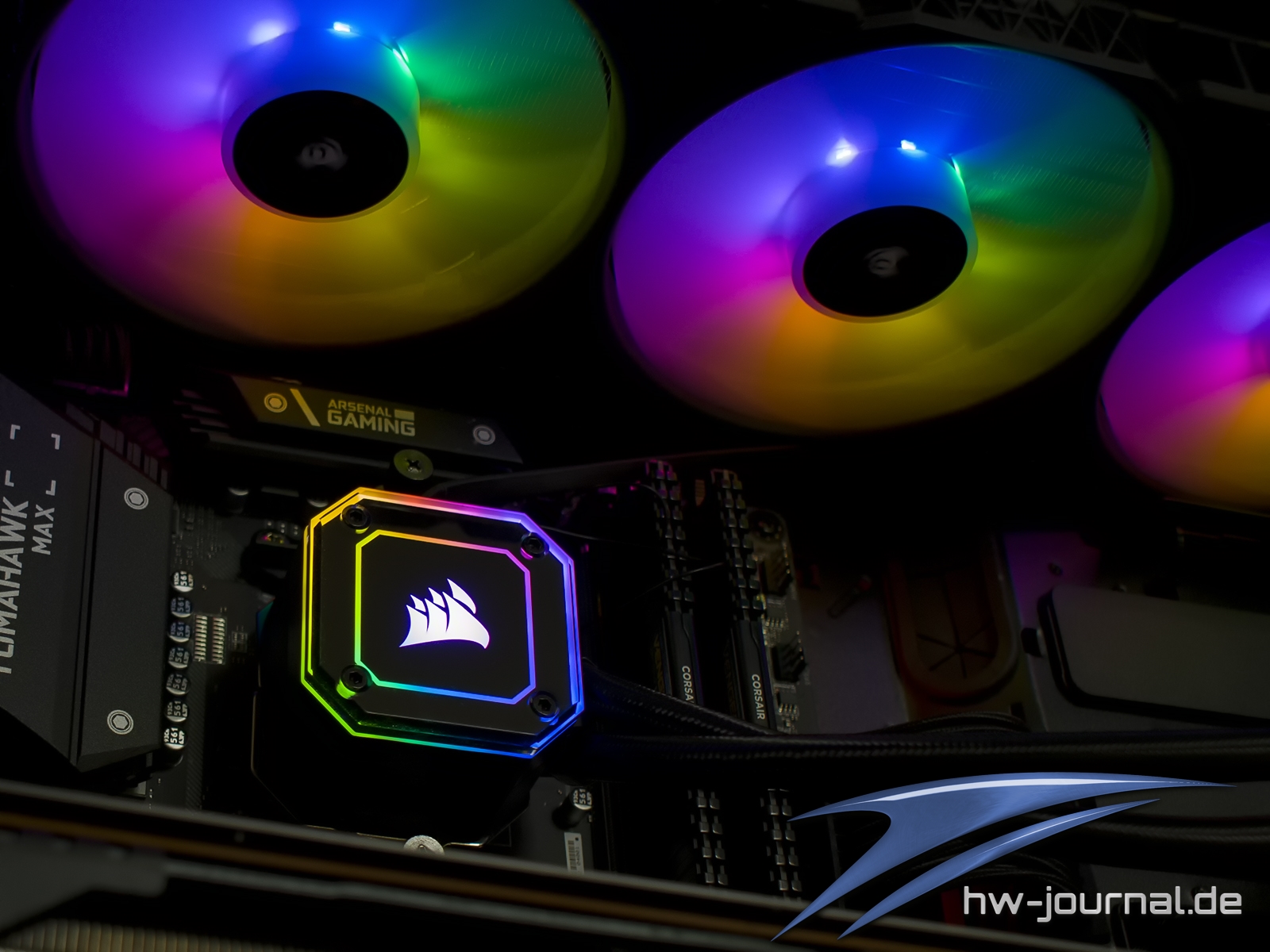 Corsair ICUE H170i Elite Capellix 9