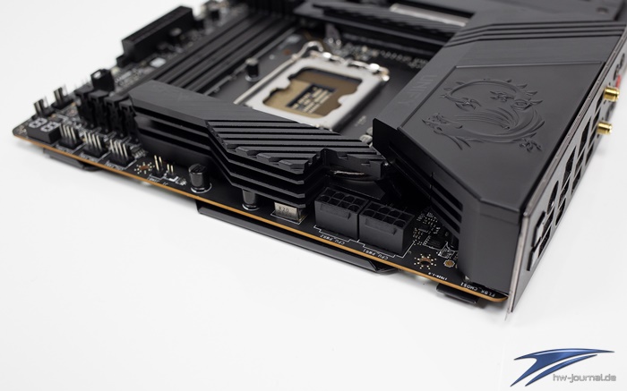 MSI MEG Z690 Unify 07