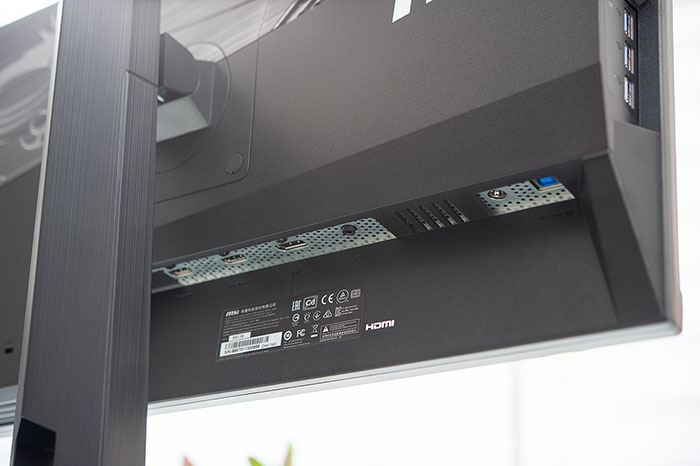 msi oculux nxg253r 12k