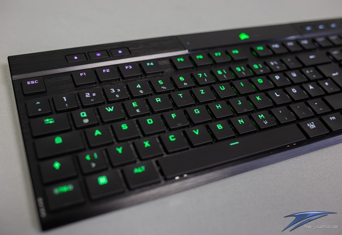 Corsair K100 Air Wireless 11