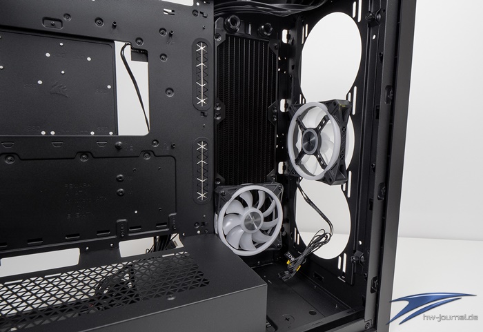 Corsair XH305i RGB Pro 39