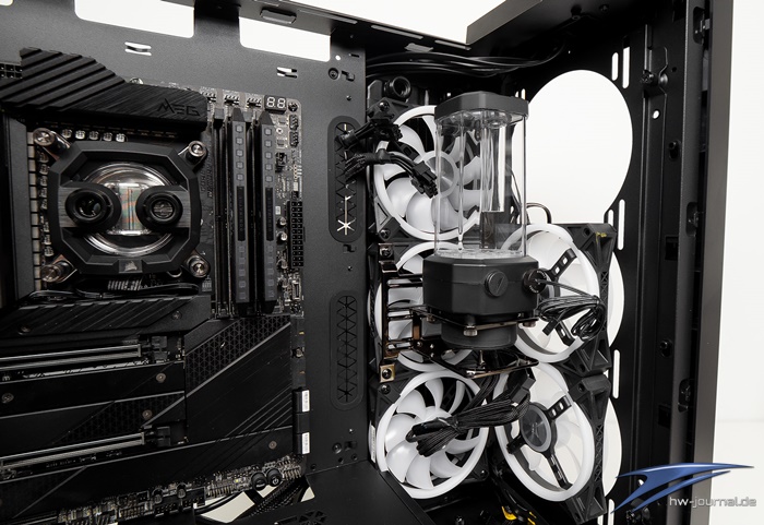Corsair XH305i RGB Pro 42