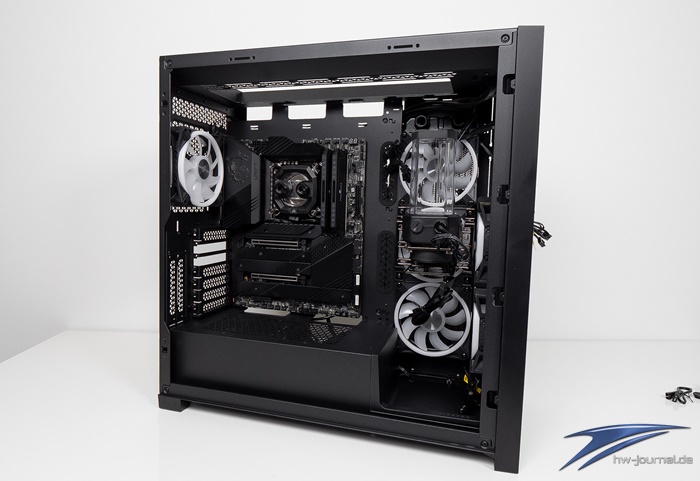 Corsair XH305i RGB Pro 44