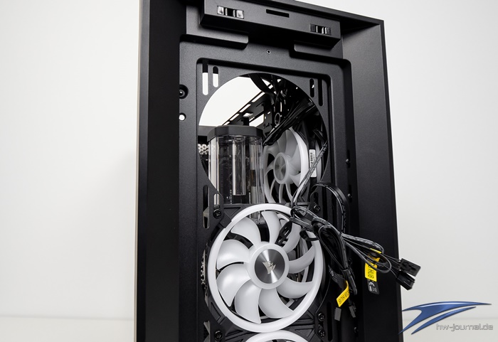 Corsair XH305i RGB Pro 45