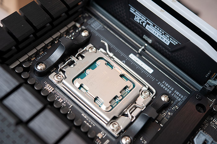 asus tuf gaming x670e wifi plus 16k