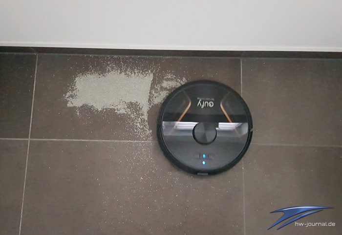 Eufy Robovac X8 Hybrid 31