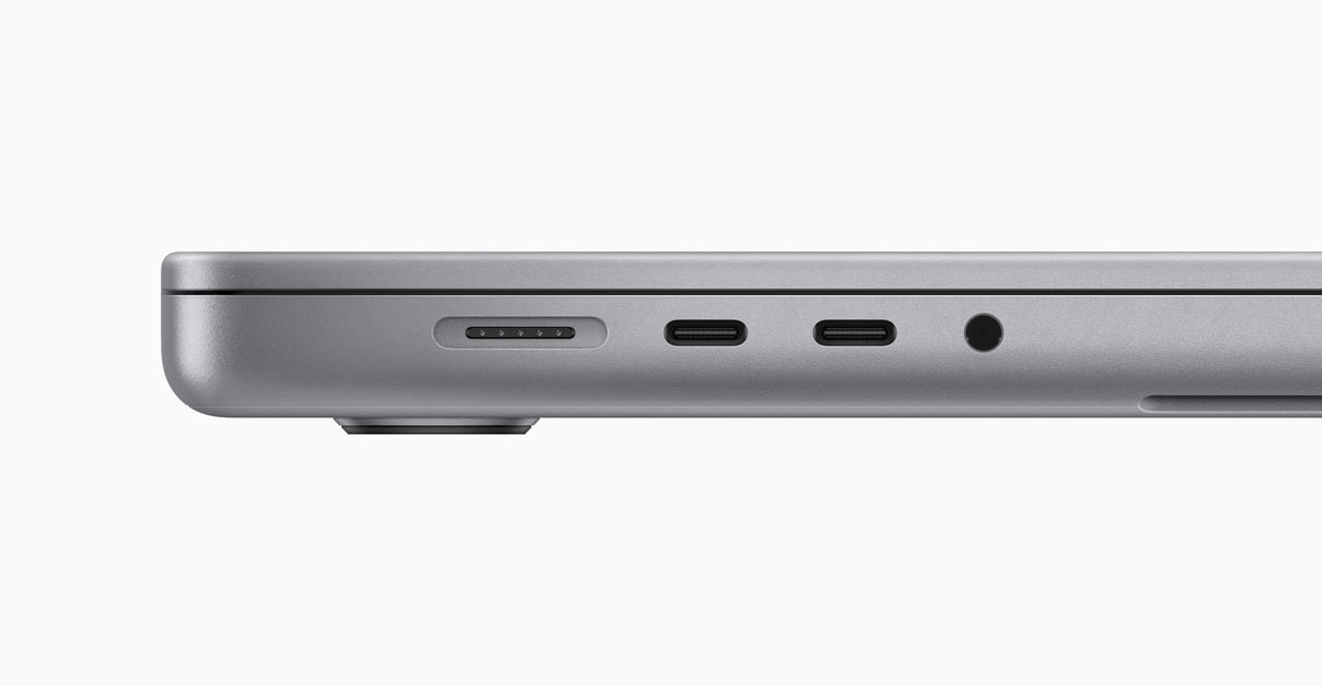Apple MacBook Pro M2 Pro and M2 Max ports left