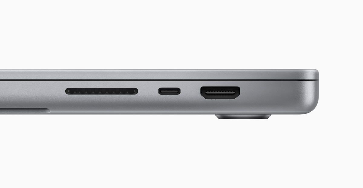 Apple MacBook Pro M2 Pro and M2 Max ports right