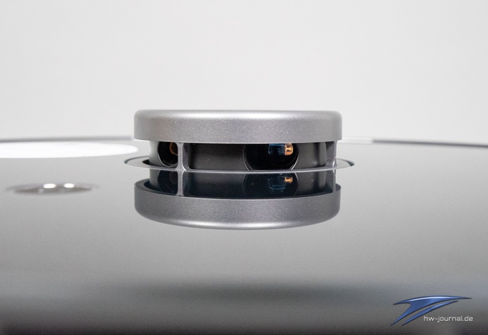 Eufy RoboVac LR30 Hybrid 13