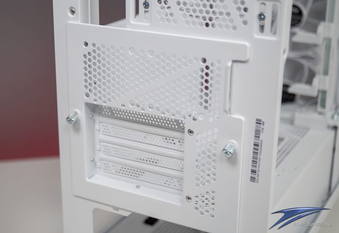 MSI Gungir 300R Airflow 22