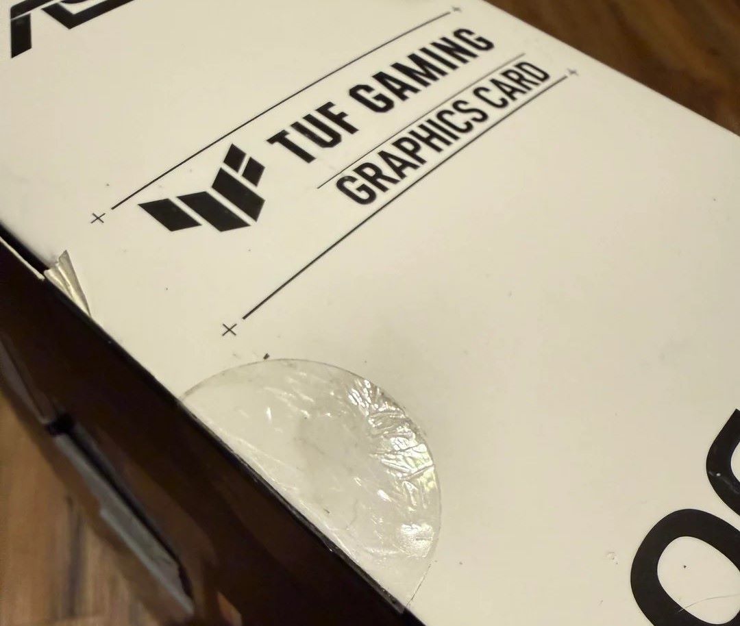 received rocks in place of asus tuf 5080 from bestbuy