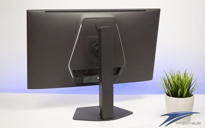 LG 27GX790B 04
