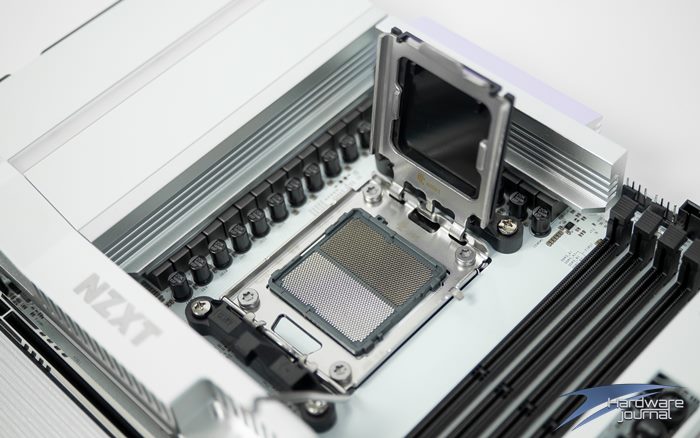 NZXT N9 X870E 08