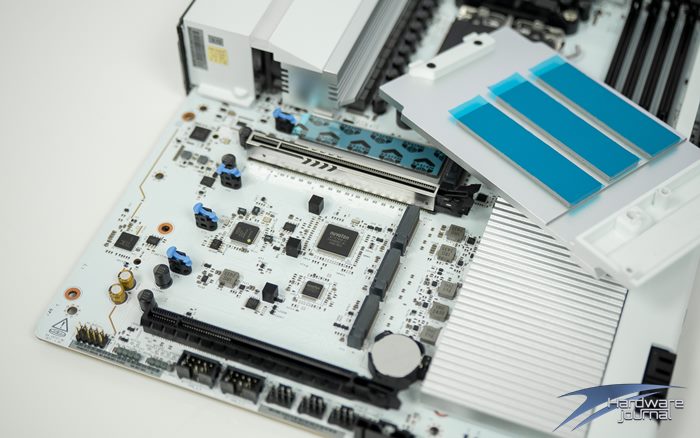 NZXT N9 X870E 11