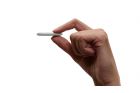 F 140 93 16777215 7808 Pixel Tag In Der Hand
